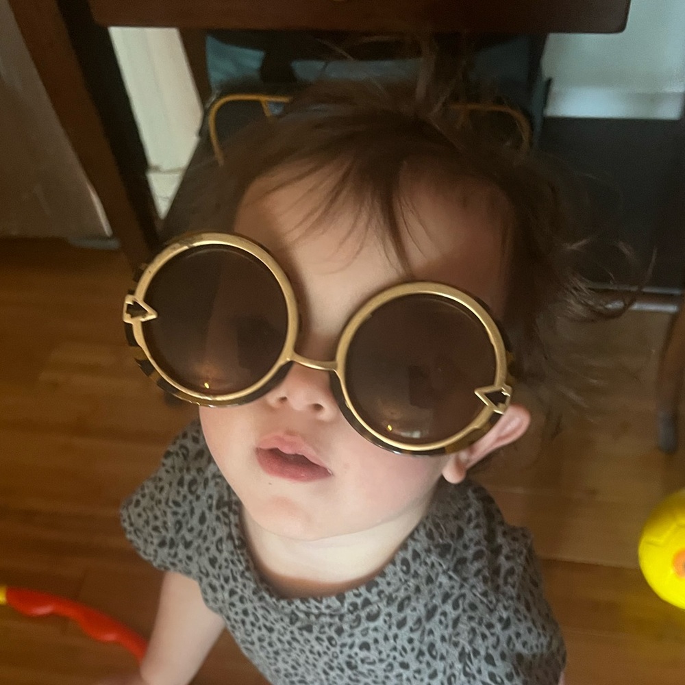 Meet your Posher, Julia